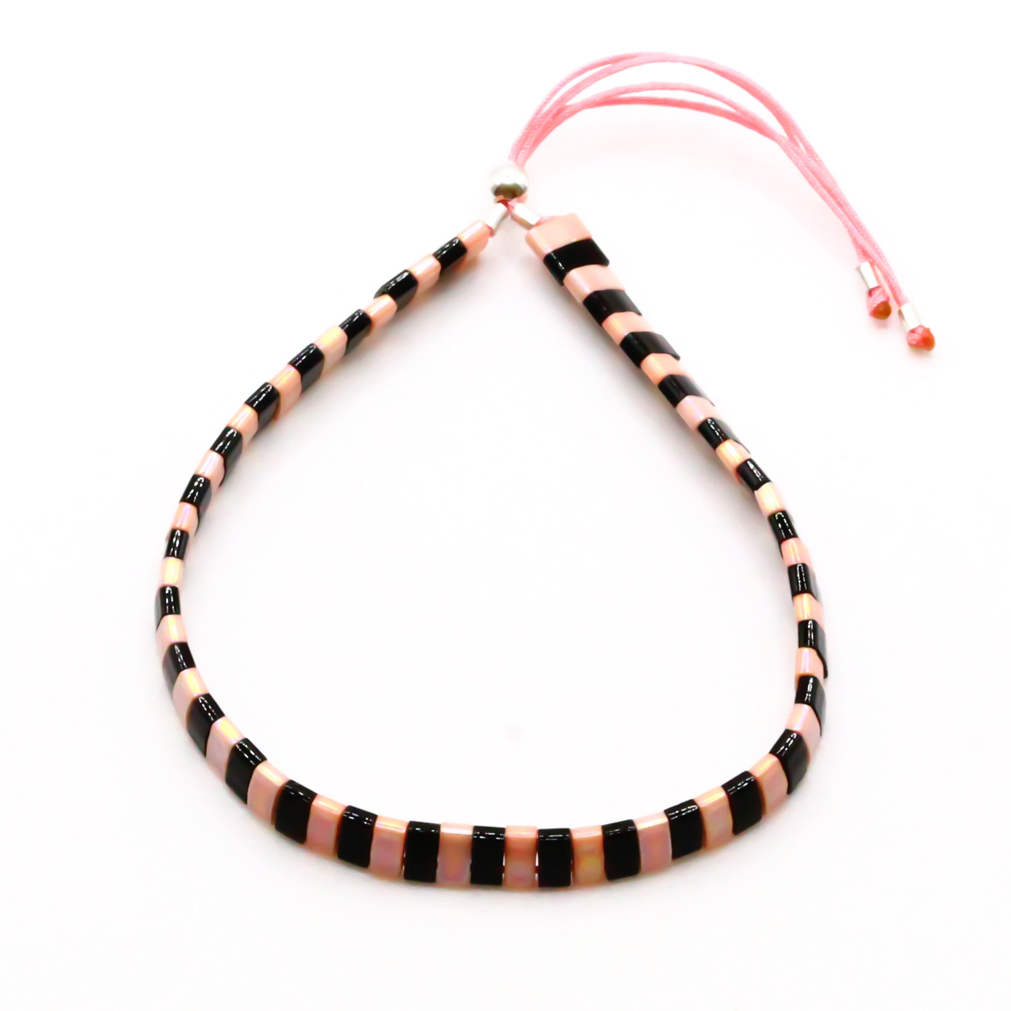 Tila Armband Tender Punk