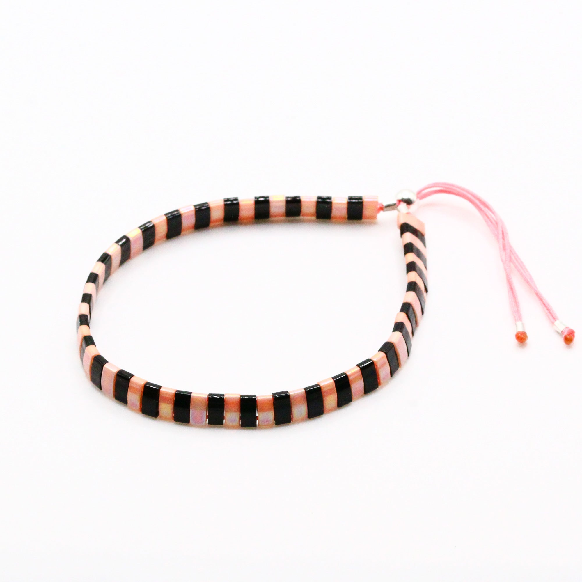 Tila Armband Tender Punk