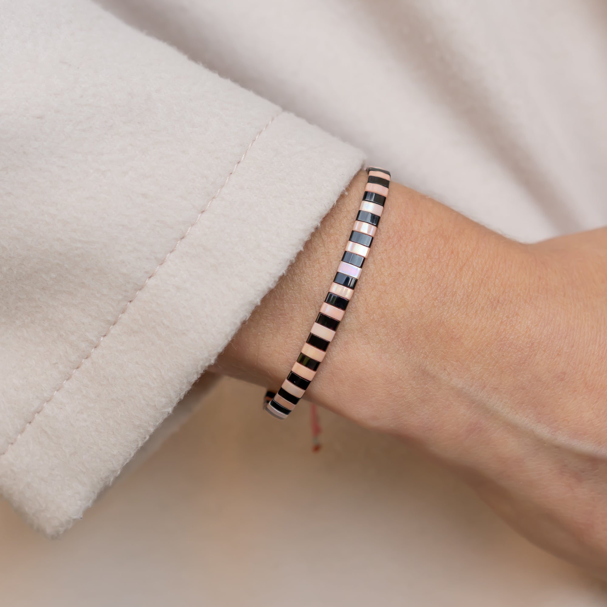 Tila Armband Tender Punk