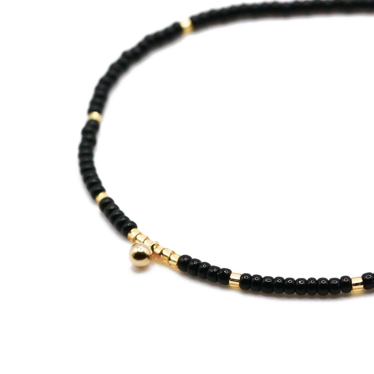 schwarzes Perlenarmband