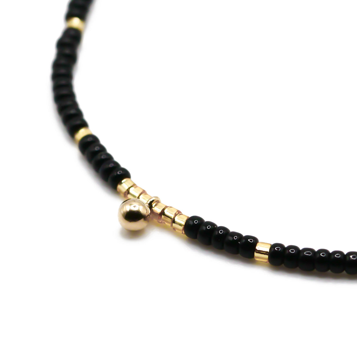 schwarzes Perlenarmband