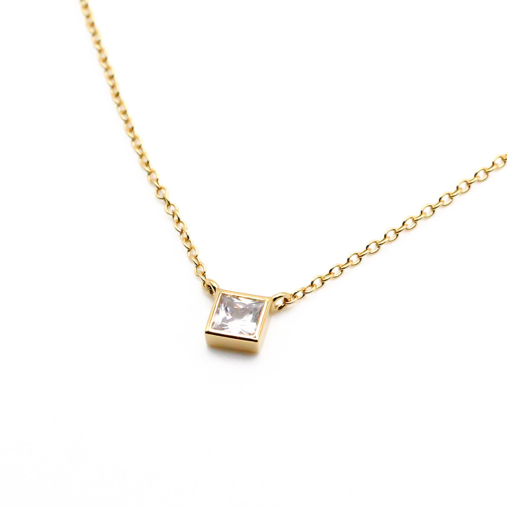 Halskette aus recyceltem Gold