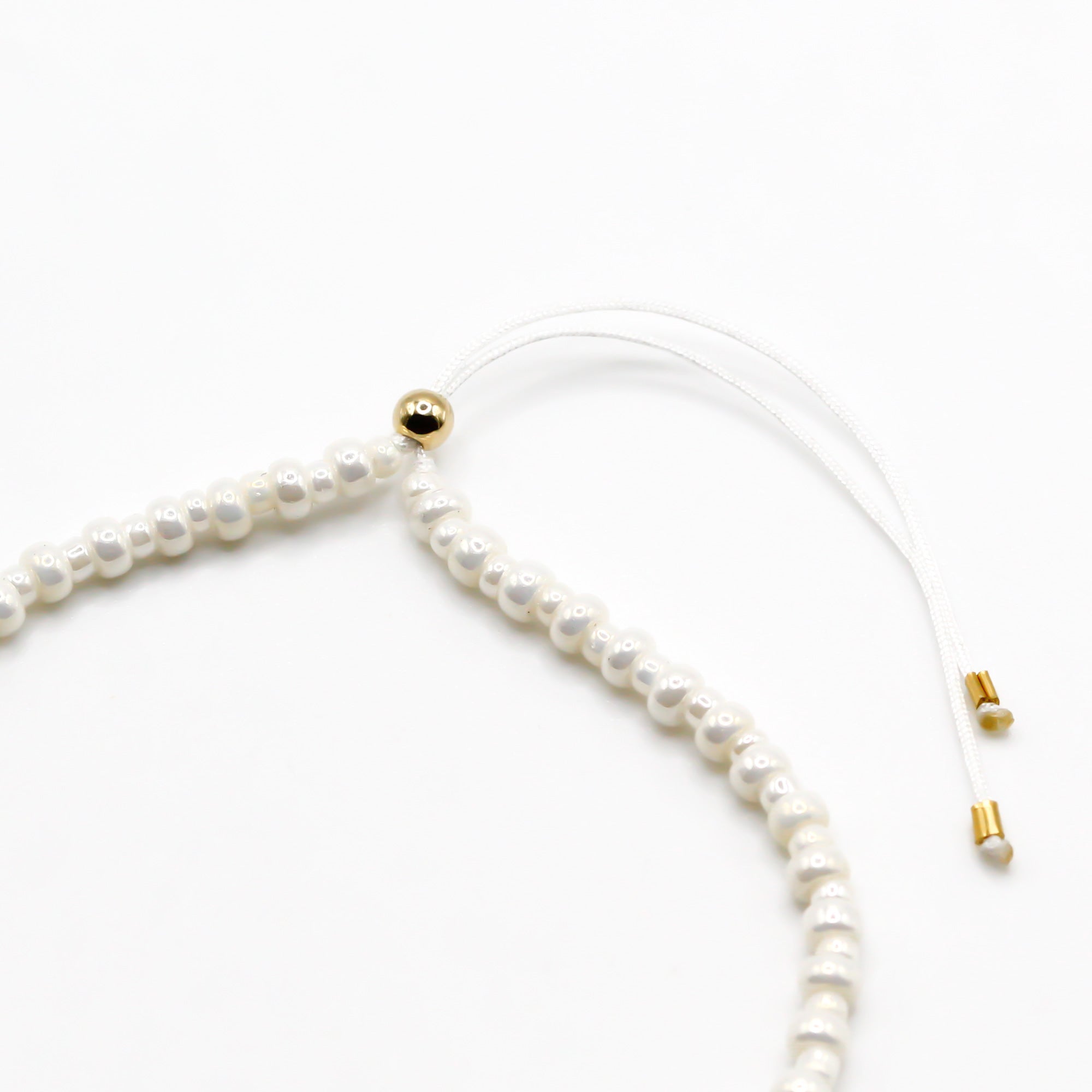Verstellbares perlenarmband