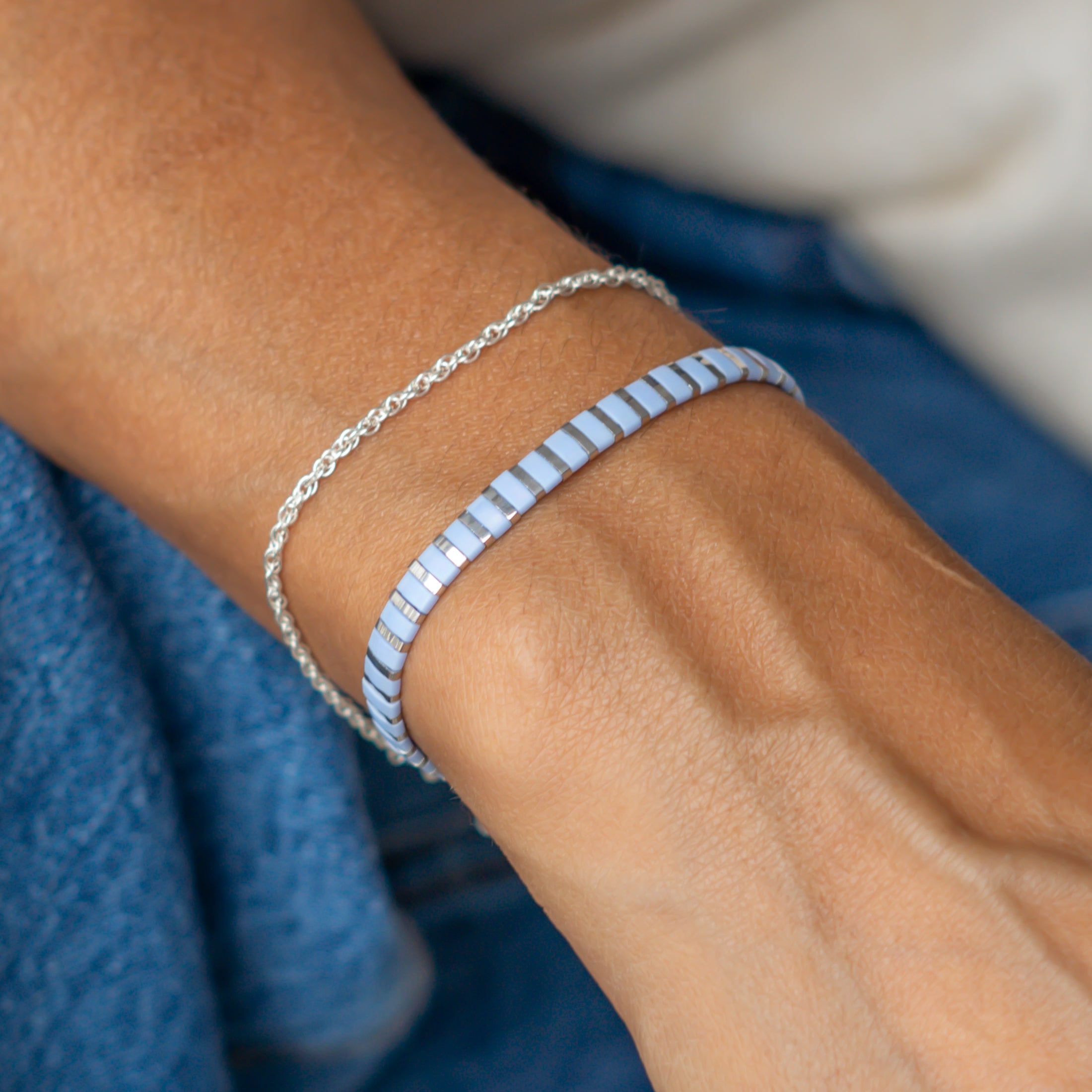 Tila Armband Ice Blue - optional mit Silberarmband