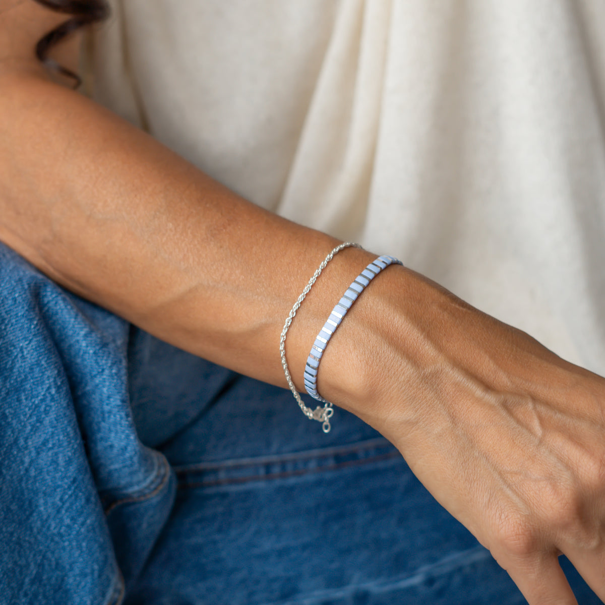 Tila Armband Ice Blue - optional mit Silberarmband