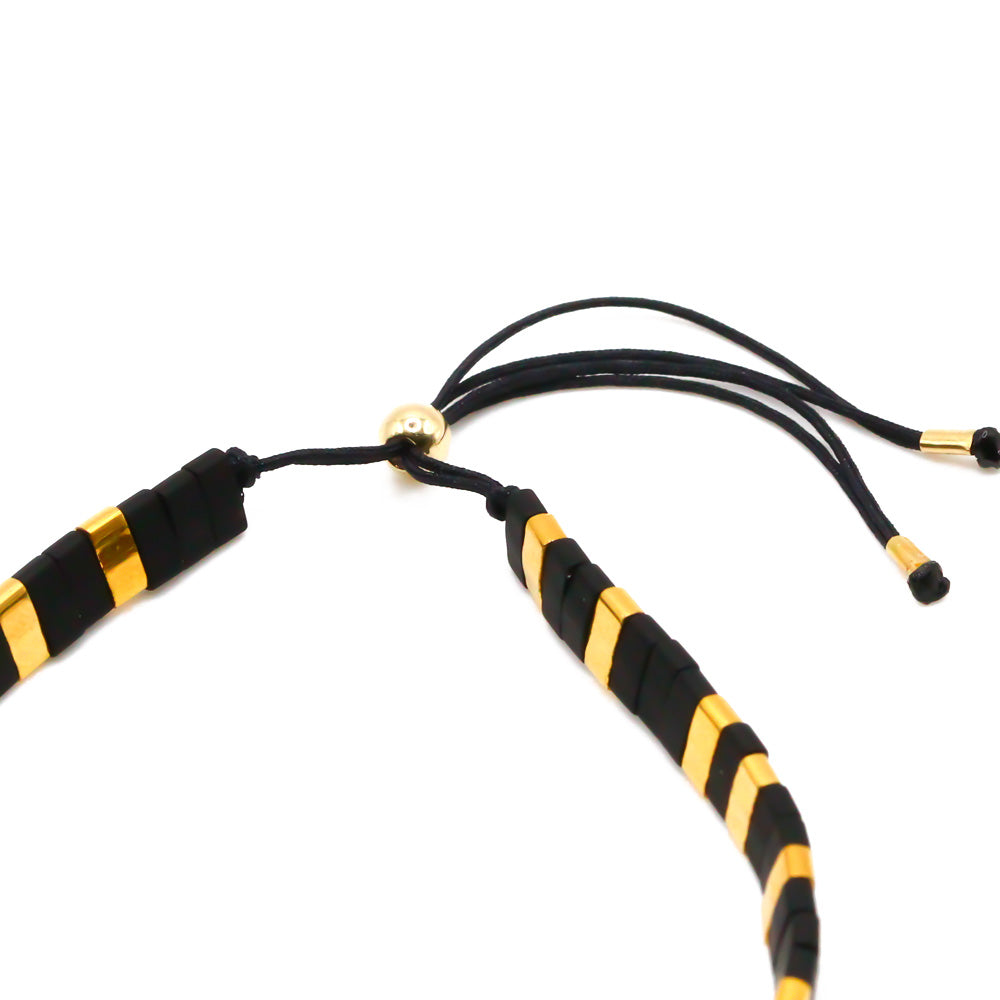 Perlenarmband-schwarz-gold