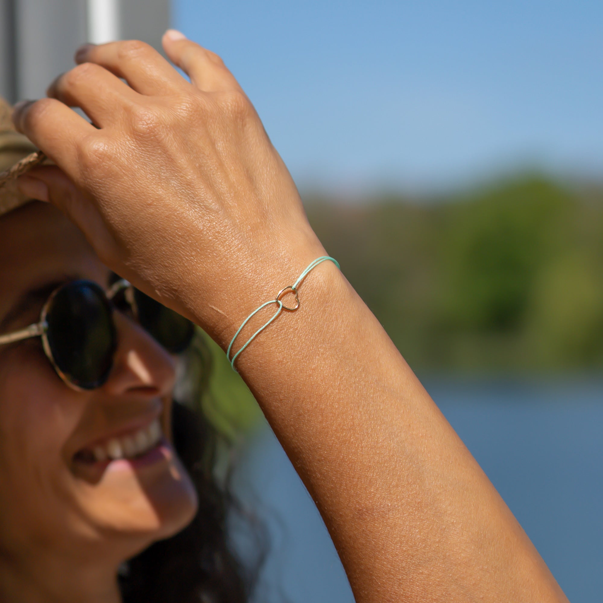 Armbänder mit Gold Herz - in mehreren Farben