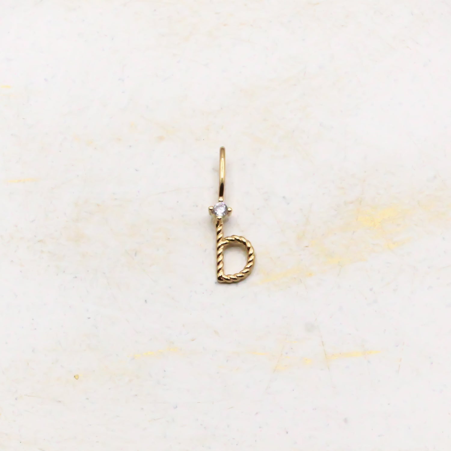 Buchstaben-Anhaenger-Kette-b