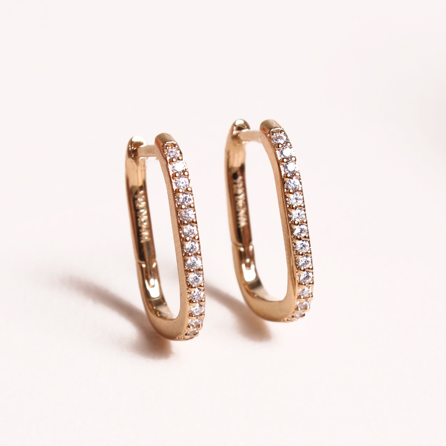 goldcreolen mit zirkonia