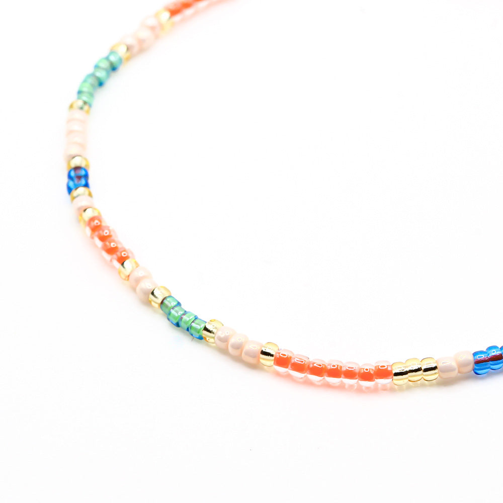 sommerliches armband aus perlen